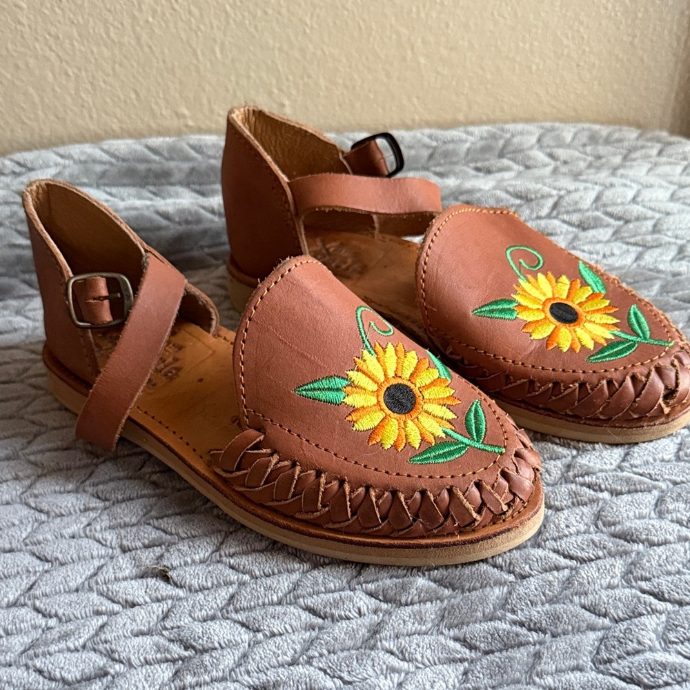 La Perla Tan Leather Sandals